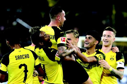  法兰克福新援首秀破门定乾坤  